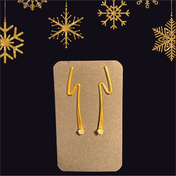 Vintage Jewelry - Vintage Gold Tone Lightning Bolt Earring’s with Faux Crystal’s